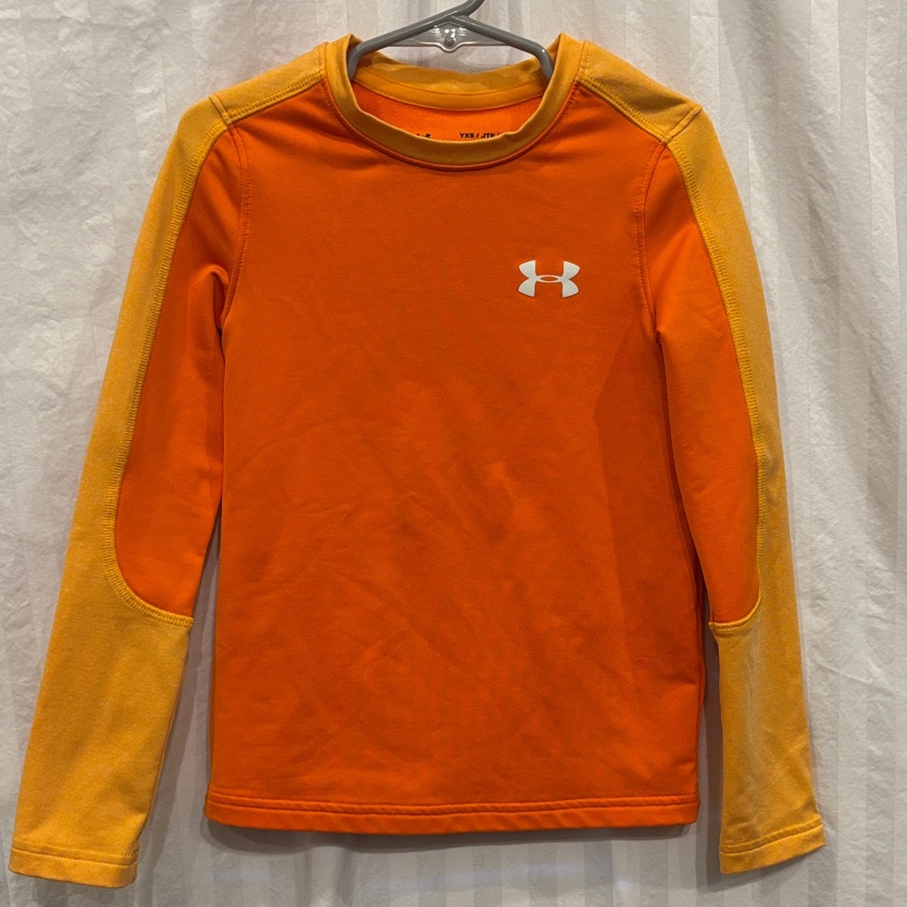 Under Armour cold gear top